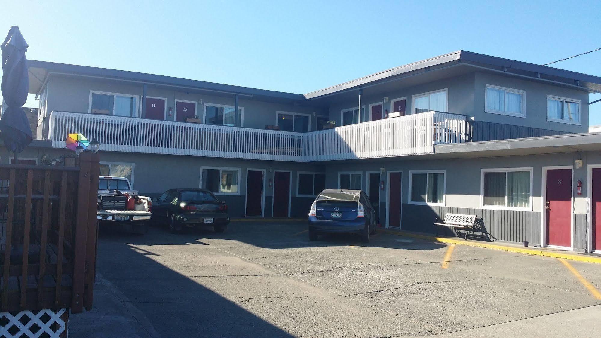Terrace Motel Coos Bay Esterno foto