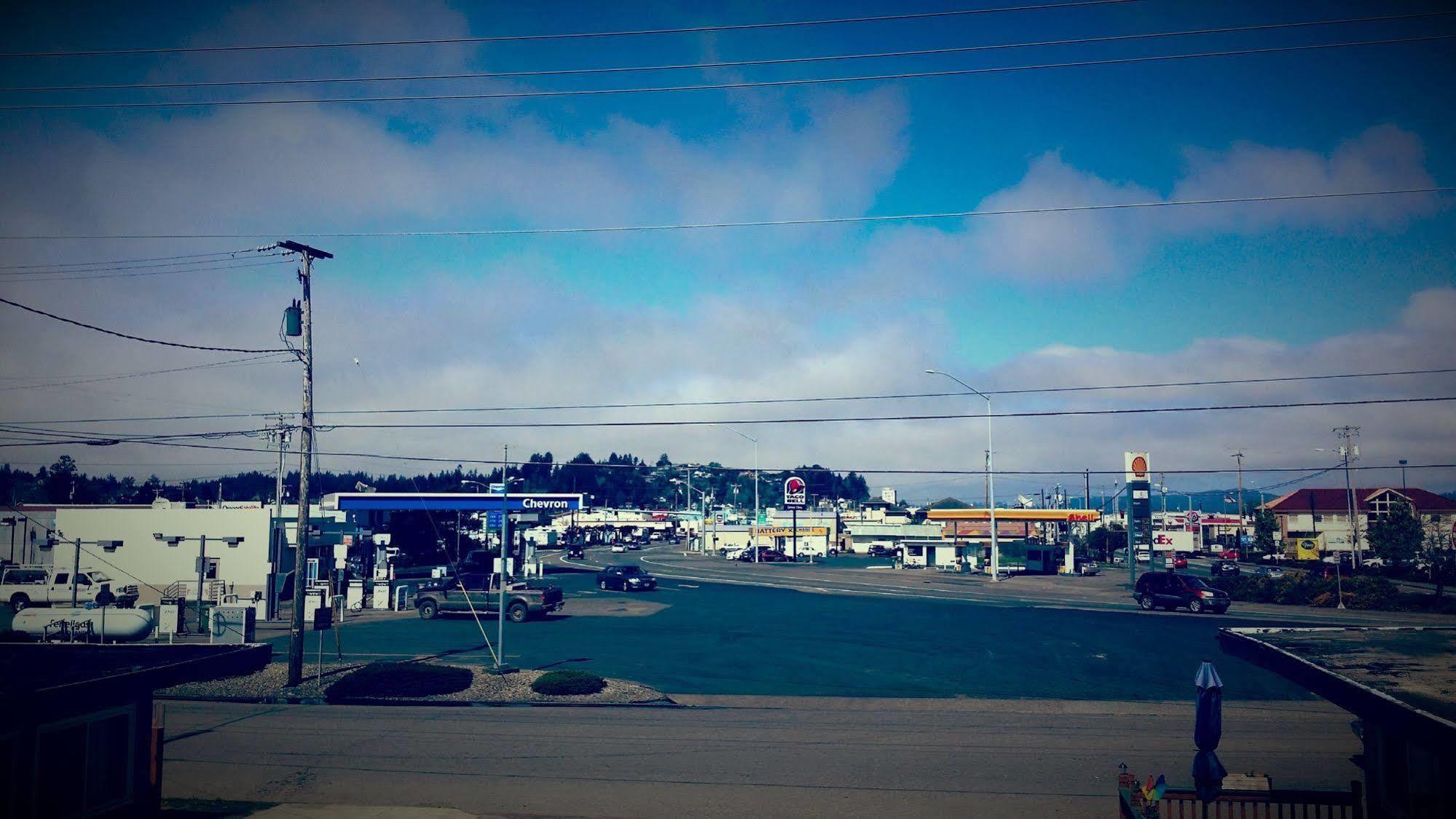 Terrace Motel Coos Bay Esterno foto